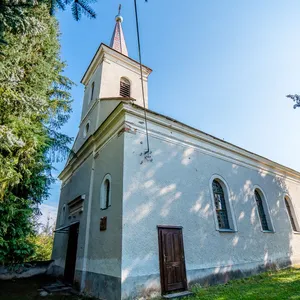 Oprava strechy kostola v Horných Rykynčiciach